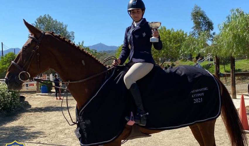 Show jumping Success for Eleni!